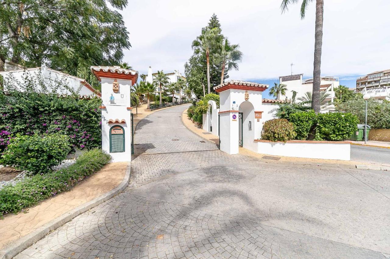 Sitio de Calahonda Sur Suites Miraflores מראה חיצוני תמונה