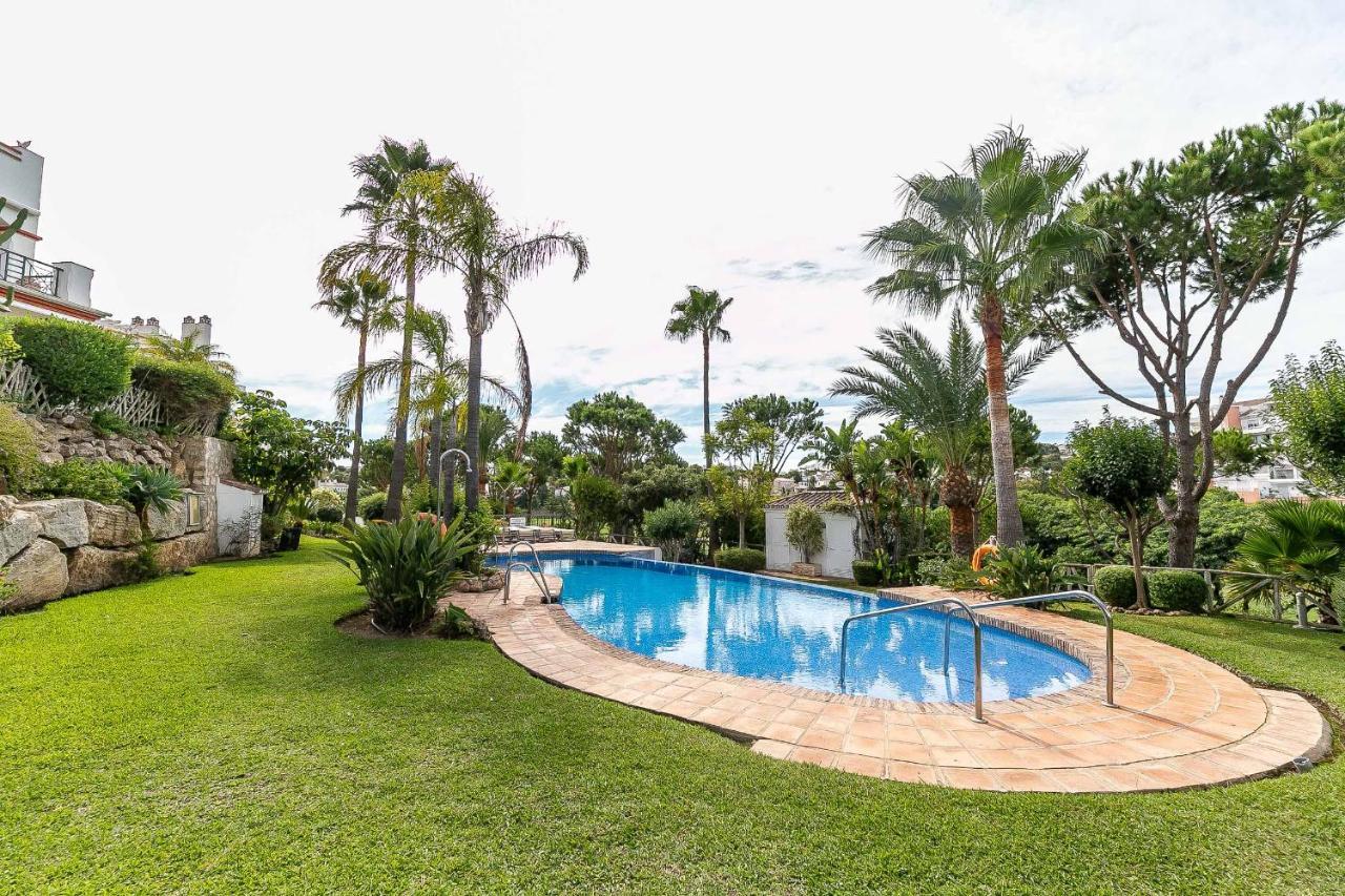Sitio de Calahonda Sur Suites Miraflores מראה חיצוני תמונה